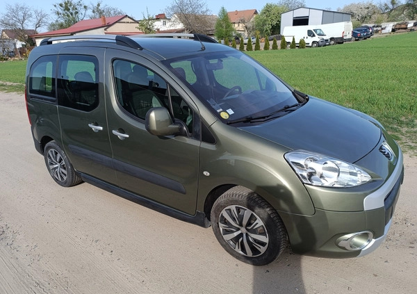 Peugeot Partner cena 28900 przebieg: 161532, rok produkcji 2012 z Kartuzy małe 781